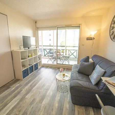 Les Terrasses Du Lac-10 By Interhome Appartement