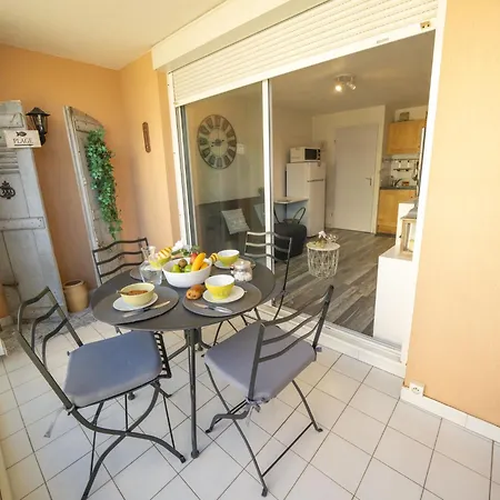Les Terrasses Du Lac-10 By Interhome Apartamento Le Grau-du-Roi